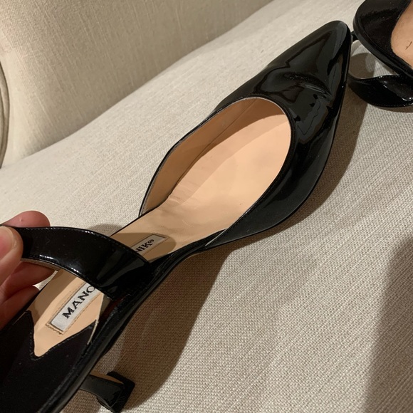 Manolo Blahnik Black Patent Slingbacks - Picture 7 of 14